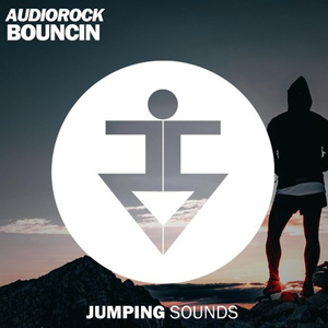 和女友在厨房做爰疯狂
