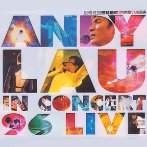 体育生爽擼大雞巴洗澡
